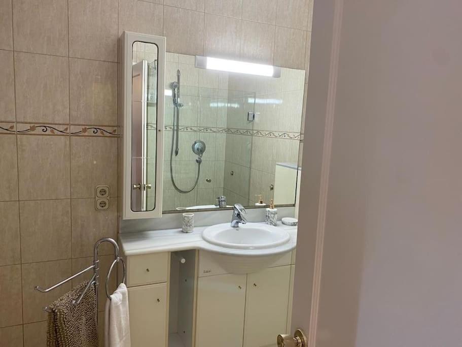 קוסטה טגוויסה Stylish One Bed Apartment Casa Alday מראה חיצוני תמונה